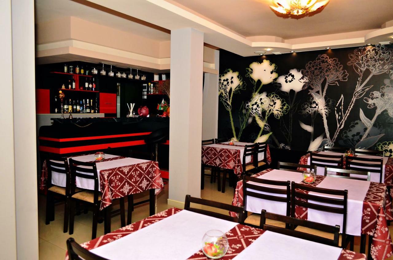 Family Hotel Maraya Arbanasi Luaran gambar