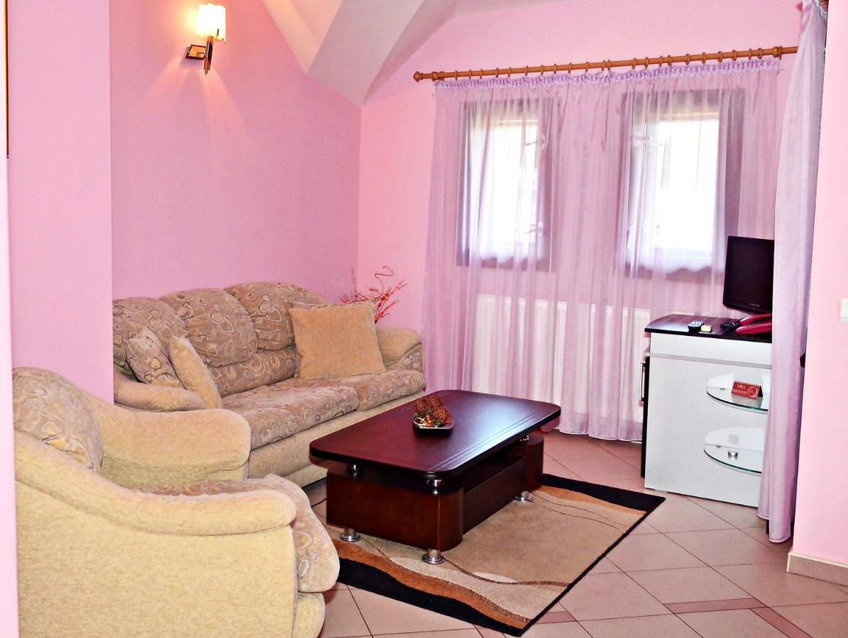 Family Hotel Maraya Arbanasi Luaran gambar